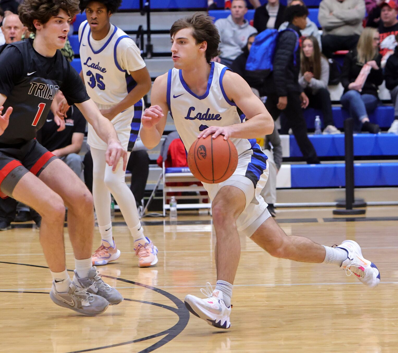 Triad 50, Ladue 46